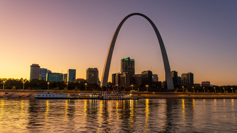 Reflections of St. Louis and Gateway Arch in Mississippi River