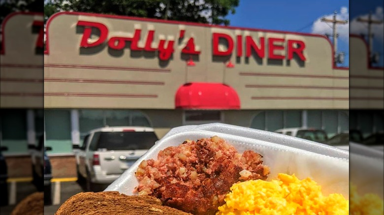 Dolly's Diner sign and breakfast