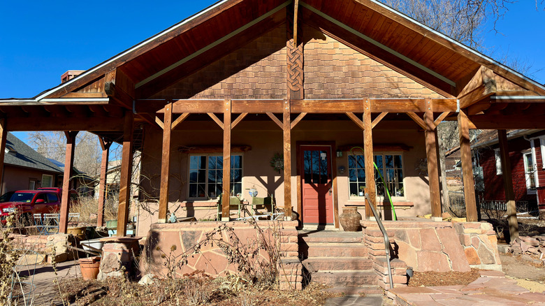 A building in downtown Lyons, CO