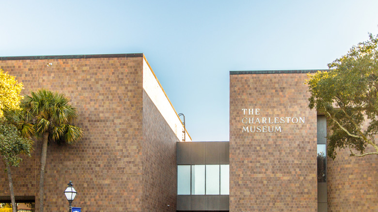 The red brick facade of the Charleston Museum, America's oldest museum