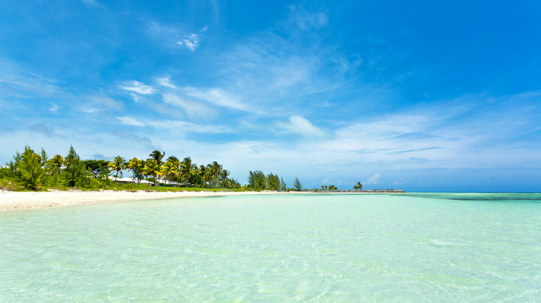 Banana Bay Beach in Freeport, Grand Bahama, the Bahamas