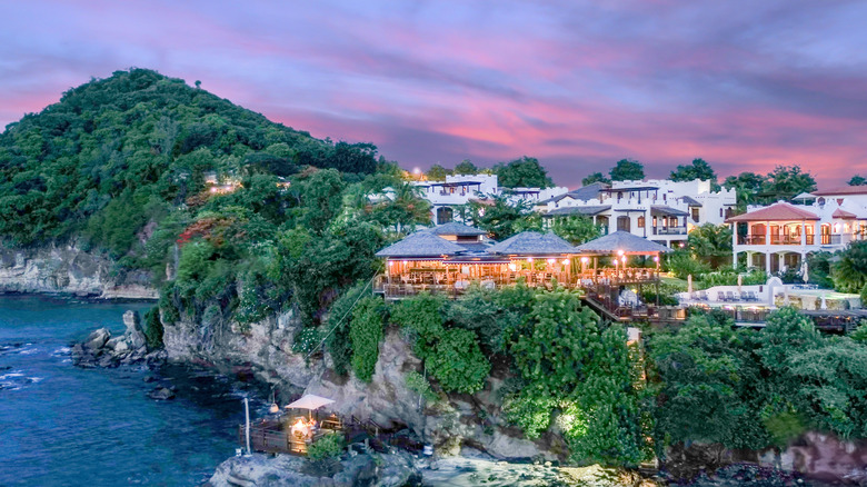 Cliff Restaurant seen from the ocean