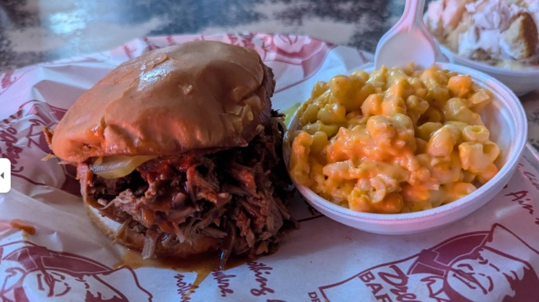 Pulled pork sandwich at Dreamland bar-B-Que