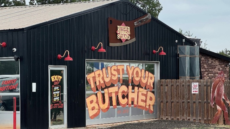 Exterior of Butcher BBQ Stand in Wellston