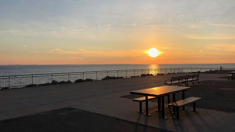 Sunset at Manhattan Beach, Brooklyn