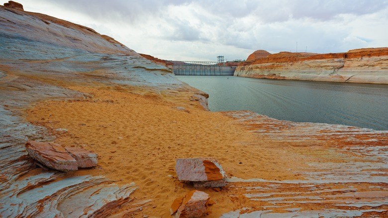 The sandy beach called the Chains at Lake Powell
