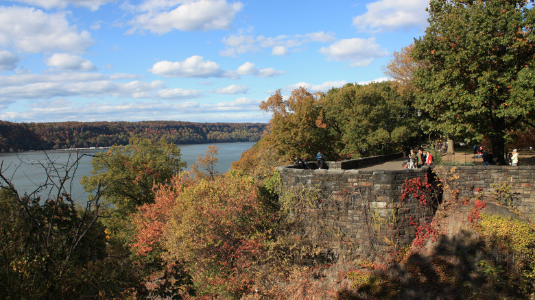 Fort Tryon Park river view