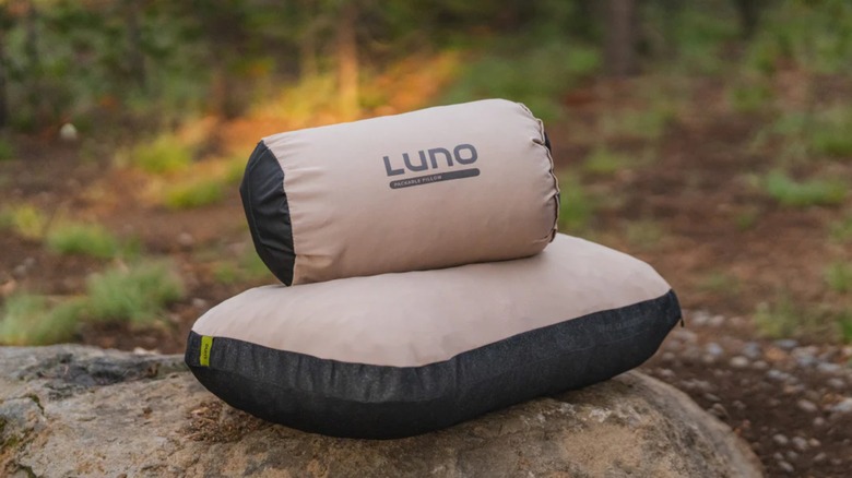 Luno Packable Camping Pillow product shot