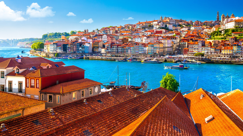 View of the city of Porto on a summer day.