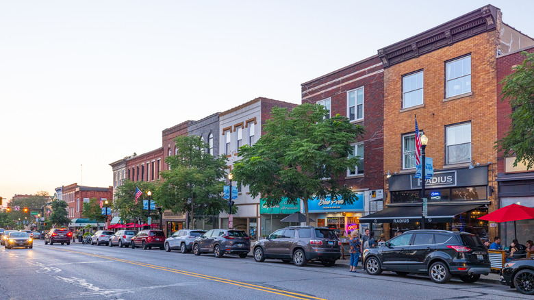 The historic Lincolnway Street business district of Valparaiso, Indiana