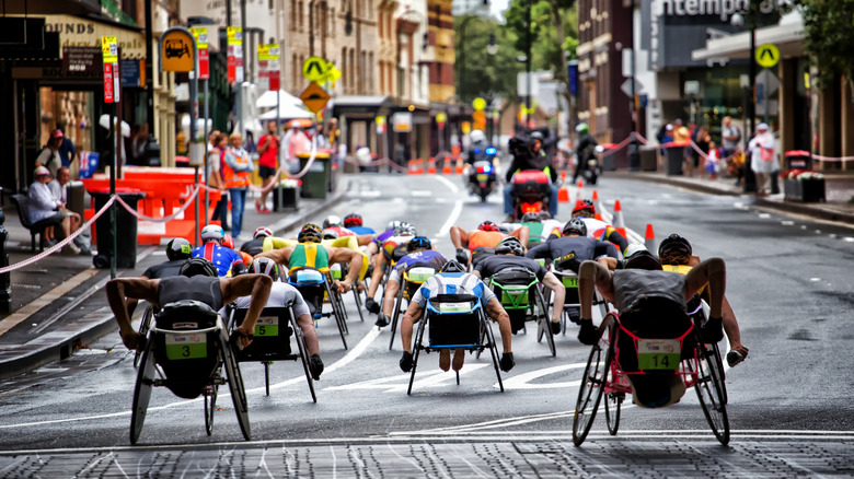 Downtown sydney wheelchair race