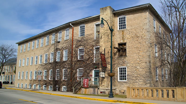 Exterior of historic building in Cedarburg, Wisconsin