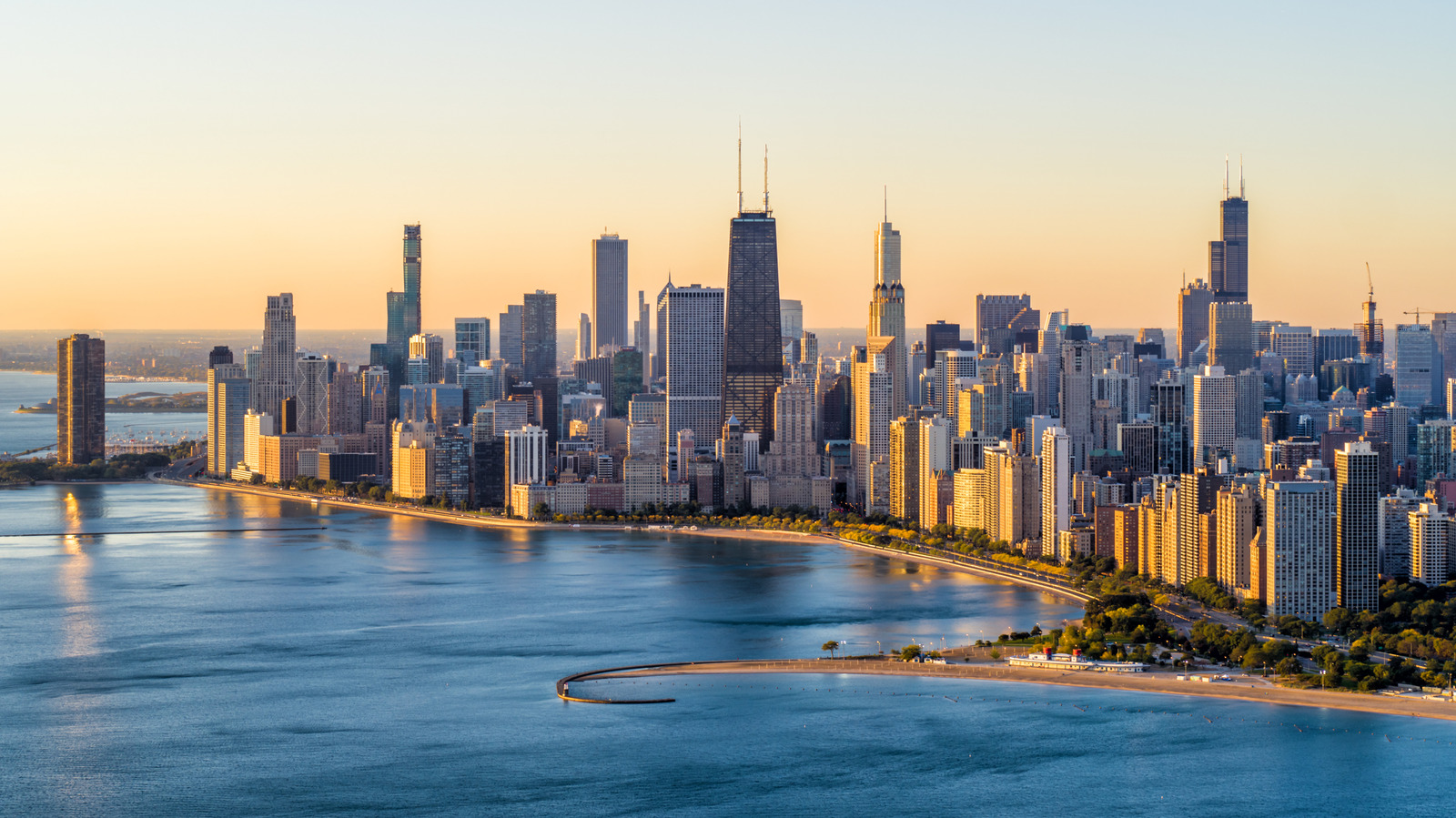 The Best Day Trips From Chicago, According To Locals
