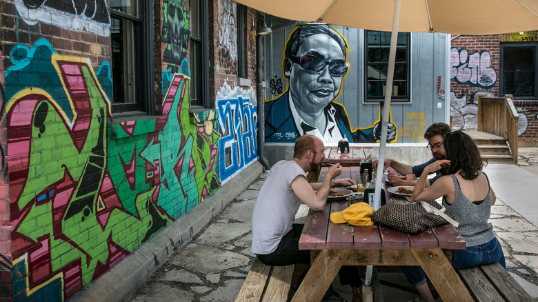 Craft beer bar in Asheville north carolina