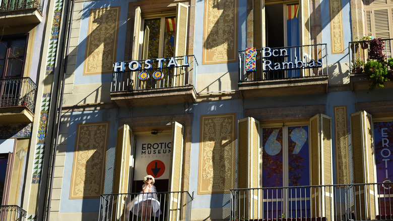 Facade of a hostel and museum in Barcelona