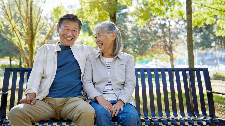 Older couples on a bench