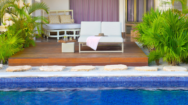 Swim-up suite at Beloved Playa Mujeres