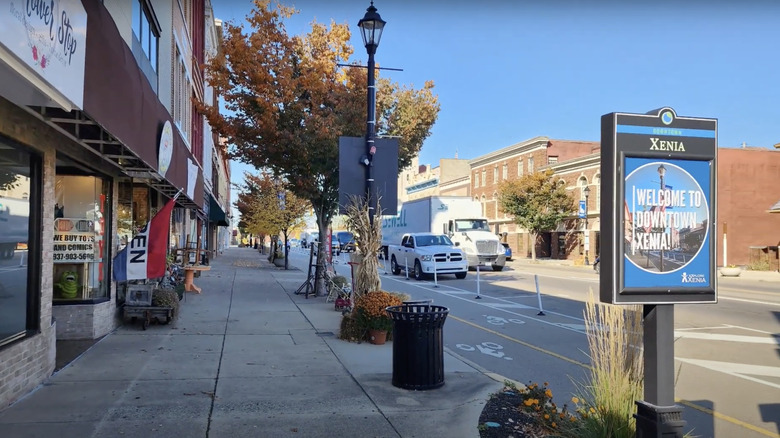 Downtown Xenia, Ohio on an autumn day