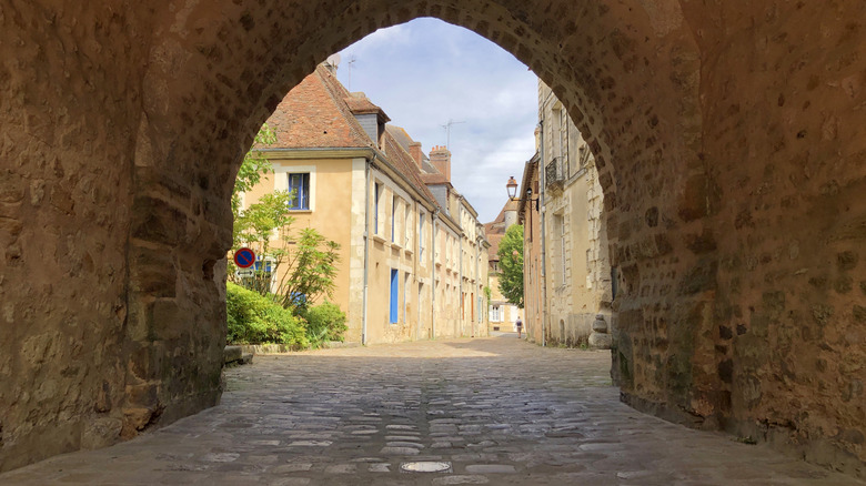 A stone passage in the town of Mortagne-au-Perche