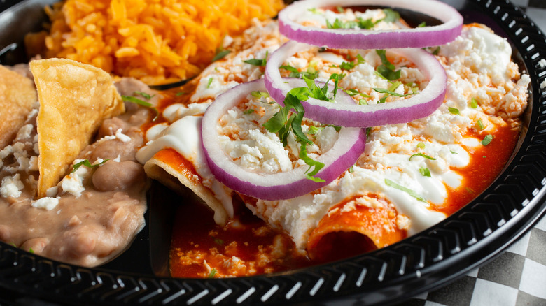 An enchilada plate