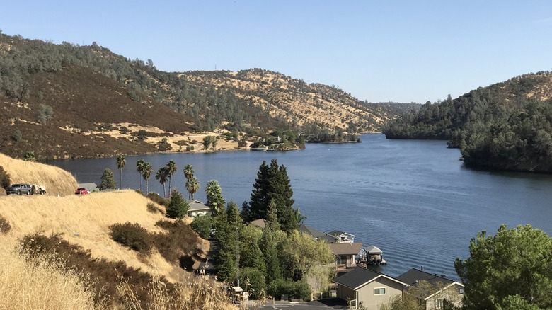 Lake Tulloch in Copperopolis