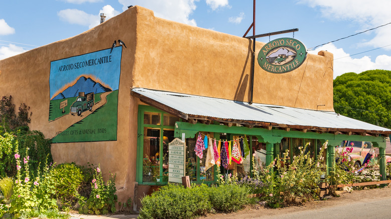 Arroyo Seco Mercantile in New Mexico