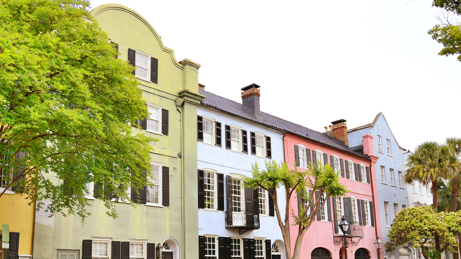 The Heart Of Charleston's Historic District Brims With Iconic Pastel ...