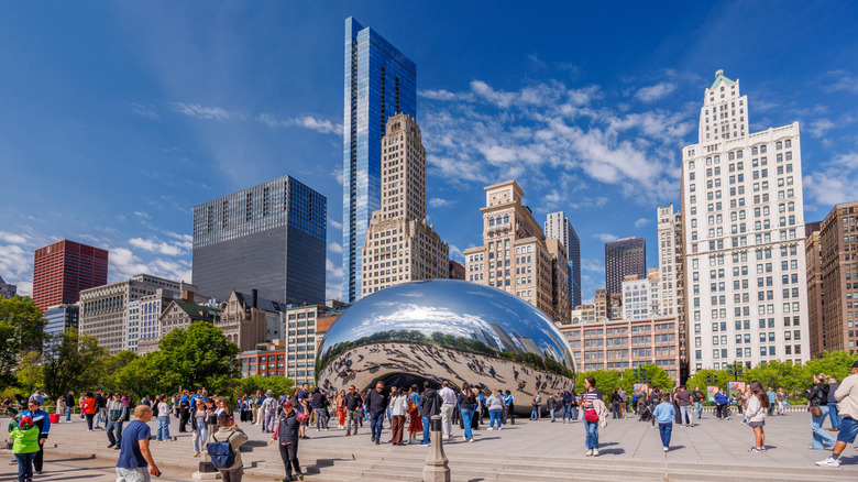 Bean sculpture by Anish Kapoor at Millenium Park, Chicago
