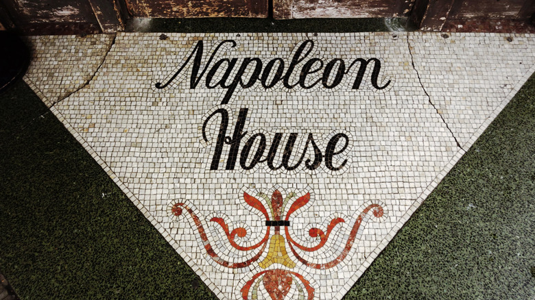 Napoleon House entrance