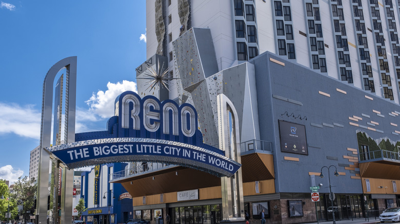 Whitney Peak Hotel in Reno