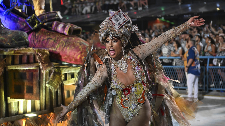 Samba dancer in Sambradrome during Carnival