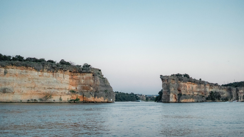 Hells' Gate cliffs, Possum Kingdom Lake