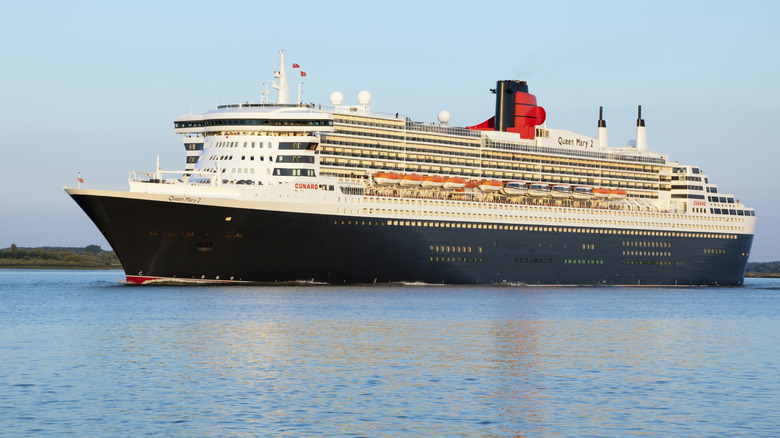 View of Queen Mary 2