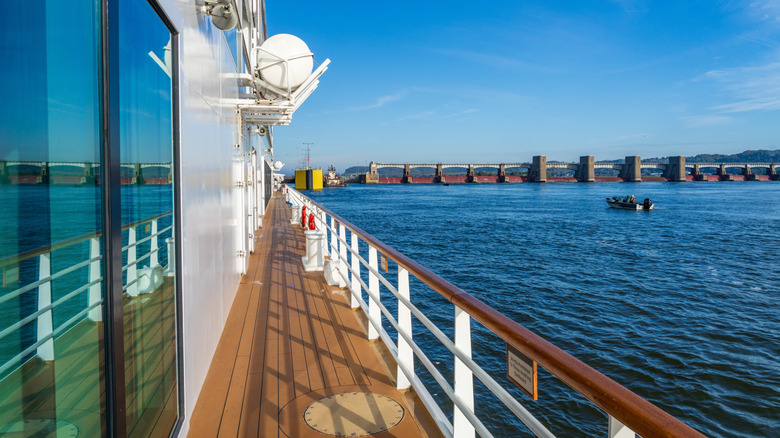 View from the deck of a river boat cruise along the Mississippi