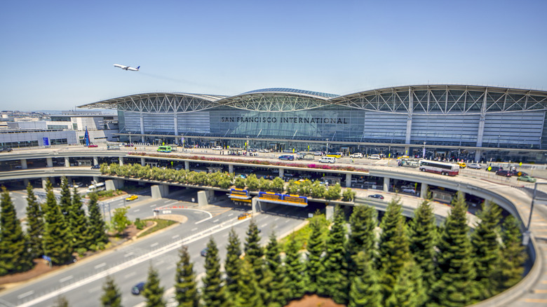 San Francisco Airport from the entrance