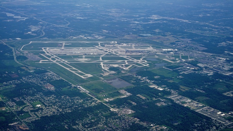 Detroit Metropolitan Wayne County Airport