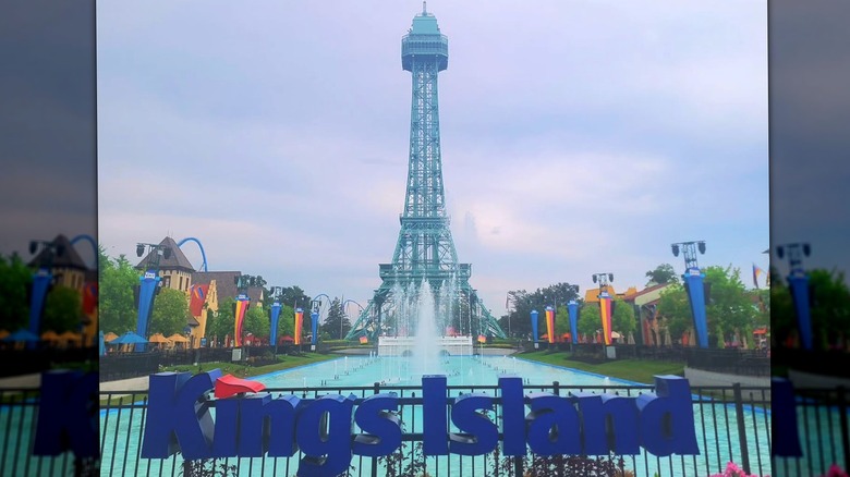 The replica Eiffel Tower at the entrance to Kings Island