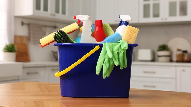 Household cleaning supplies