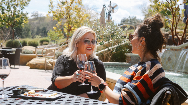 Women enjoying wine in Paso Robles wine country