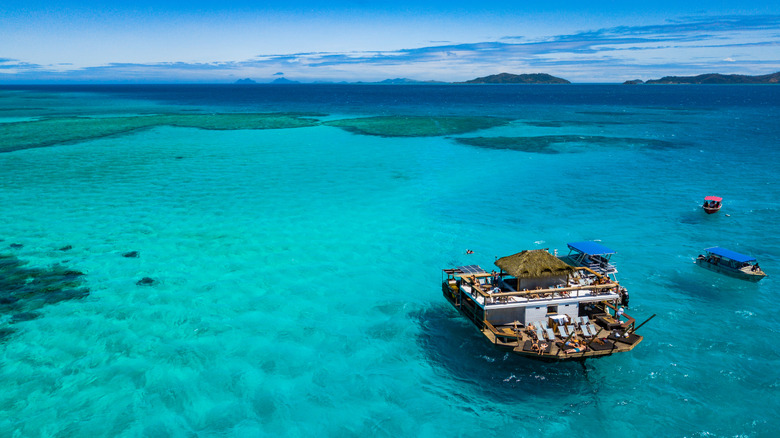 Cloud 9 bar in Fiji