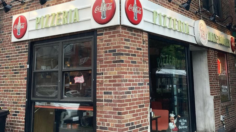 Paulie Gee's Slice Shop exterior