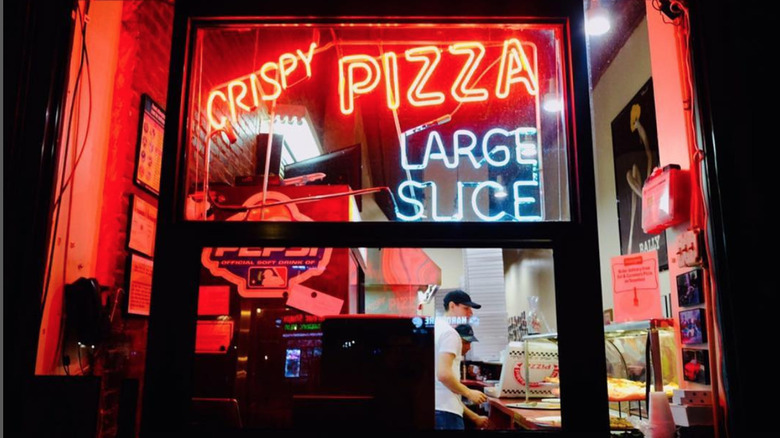 View into Sal & Carmine Pizza