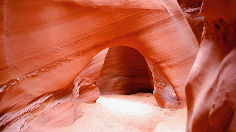 Arch at Peek-a-Boo Gulch
