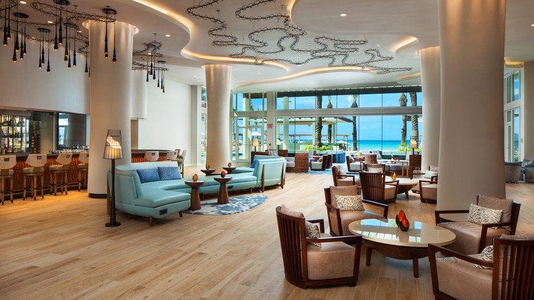 West lobby, Westin Grand Cayman