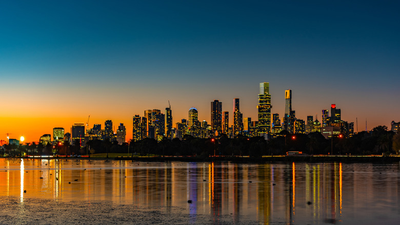 Melbourne skyline at sunset