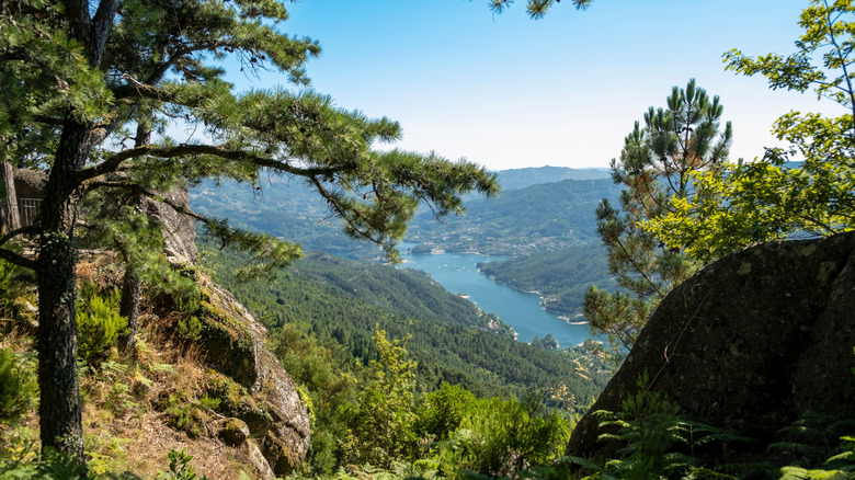 Pedra Bela Viewpoint, Peneda Gerês National Park, Gerês, Portugal