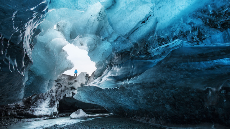 ice cave in Vatnajokull