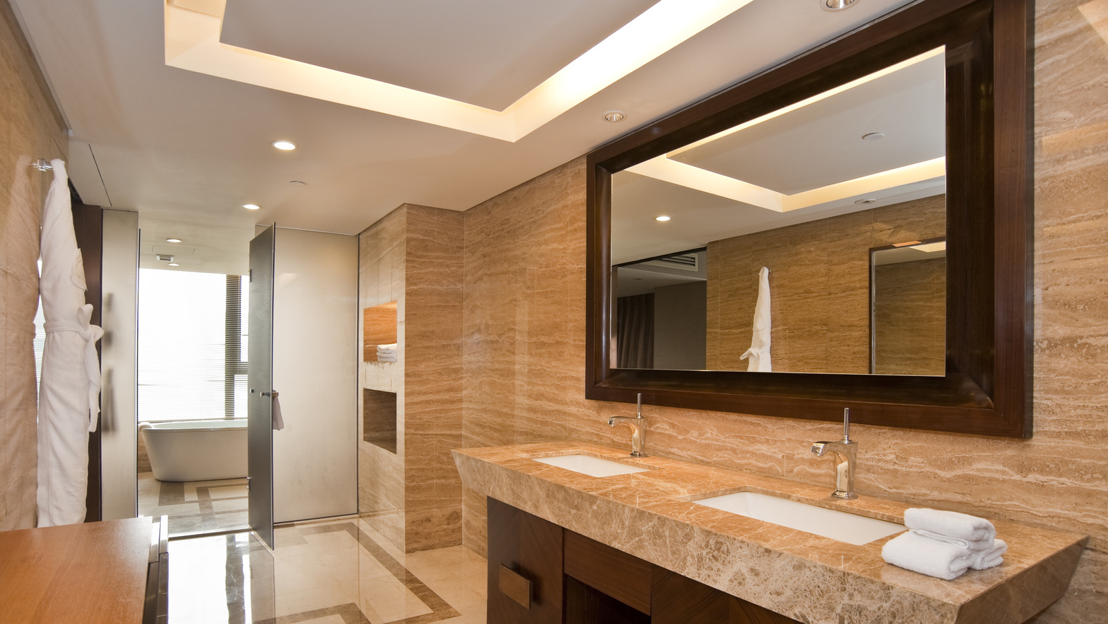 The Odd Reason You Can Never Find This Bathroom Essential In A Hotel Room