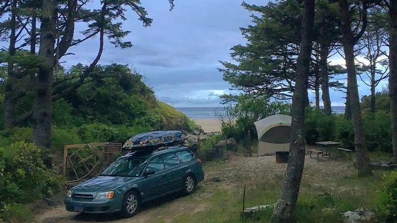A campsite at Beachside State Recreation Area, OR