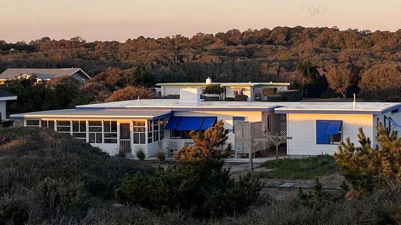 Modern, flattop homes in Southern Shores set this neighborhood apart from other Outer Banks communities